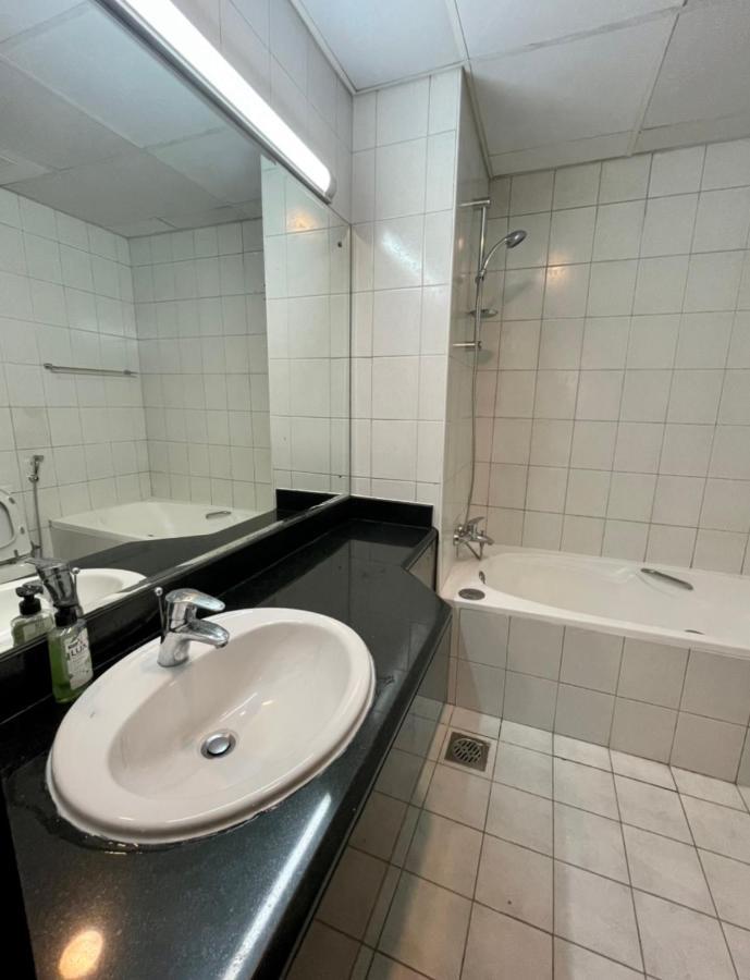 Expo Backpackers Hostel Dubai Exterior photo